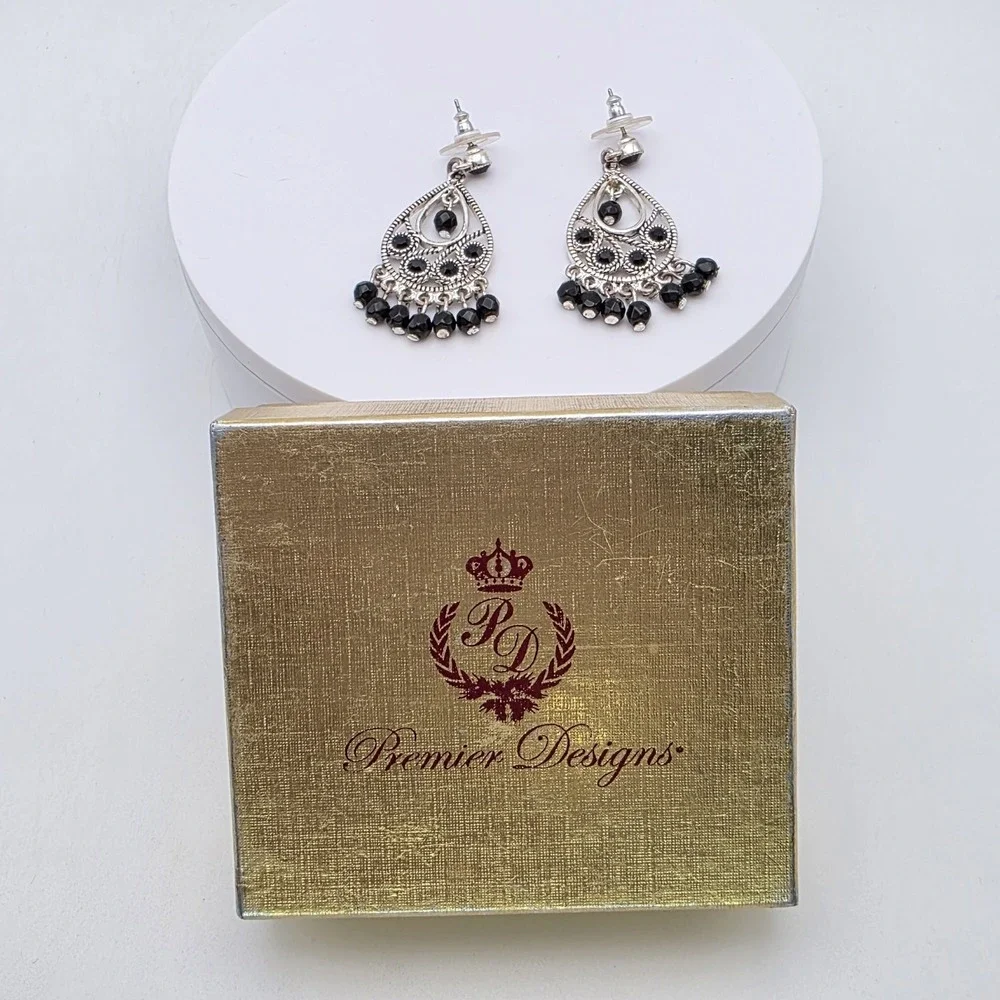 Premier Designs item excellent